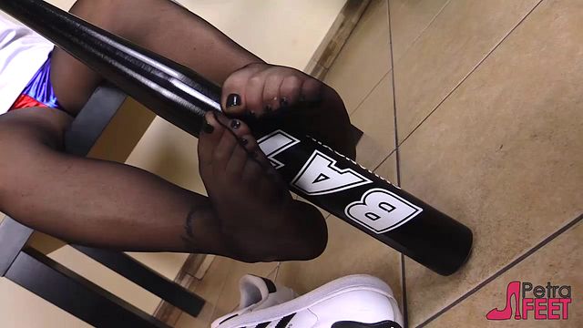 Cosplay Feet präsentiert Harley Quinn's Italienisch XXX-Film