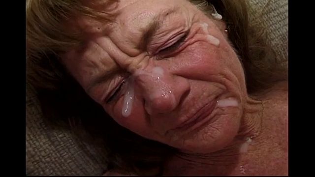 La desvergonzada señorita - escena de grupo - LTG Sex Movies