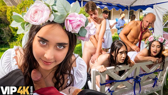 सुशोभित  AleksSam13 और Sherri Ost का क्लिप देखें