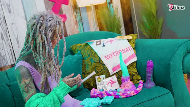 Dirty Dreaz - nothosaur toys clip