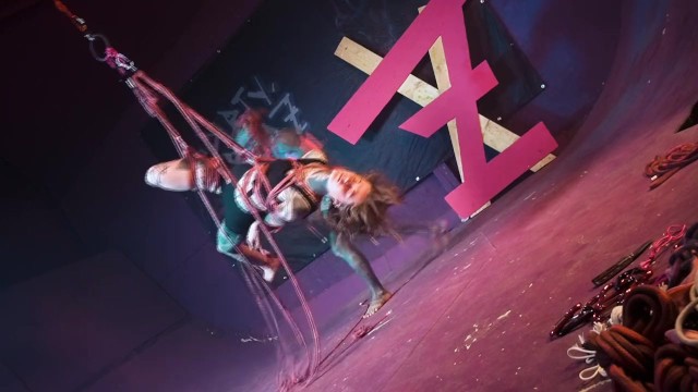 Watch fetching dona's action