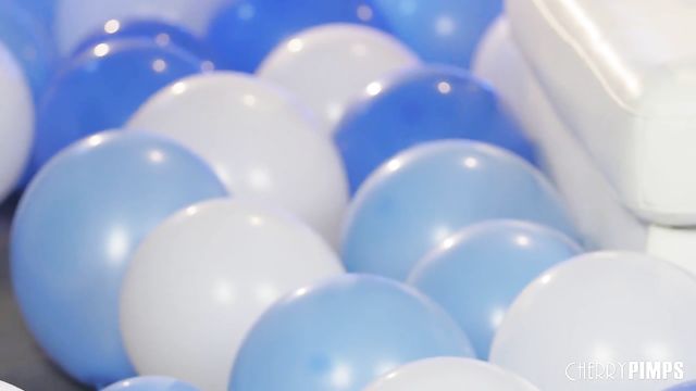 Cherry Pimps - long legs scene