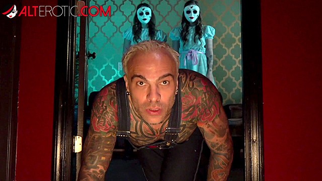 Lustige Sascha Ink und Sami White in der Hauptrolle in Masturbieren Fickfilm