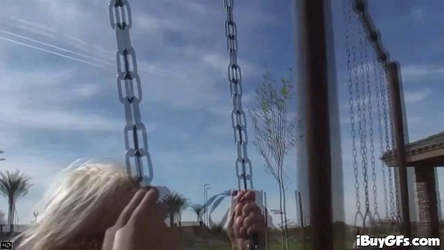 Savannah Gold e Savannah in xxx bionda di I Buy GFs