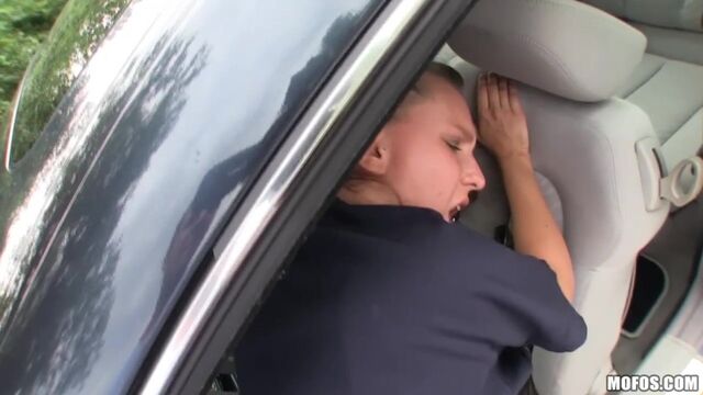 Trailer tette naturali con Nikol