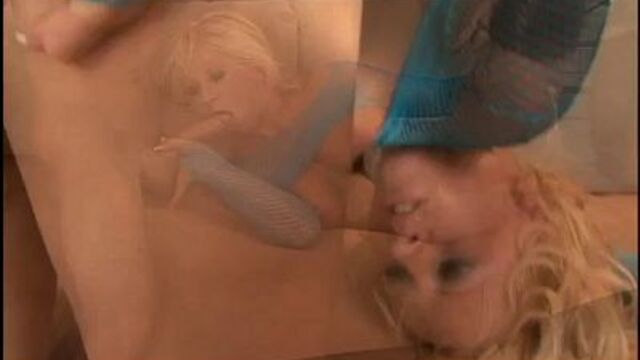 Preciosa Georgia Peach e James Deen em buceta cabeluda filmagem