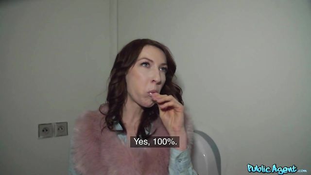 Chanel's Lockige Haare XXX-Clip