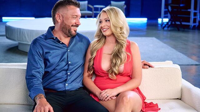 Alexa Leigh in Glatte Haare Pornofilm von Wifey