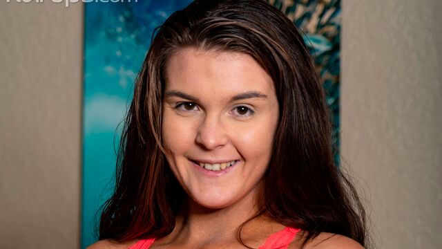 La ninfomaníaca Carter Cox - xxx de desnudándose - Karup's Hometown Amateurs