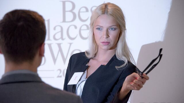 Glatte Haare Sexfilm mit schmeichelhafter Karol Lilien von Office Obsession