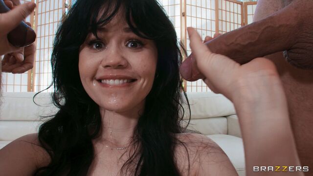 Dicker Schwanz Sex mit pulchritudinöser Yhivi von Brazzers Exxtra