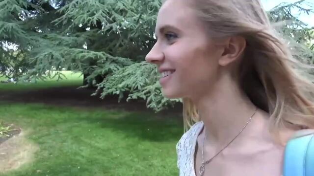 Spektakuläre Rachel James's Clip anschauen