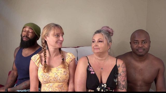 Milf clip with captivating Jay Playhard from Desperate Amateurs