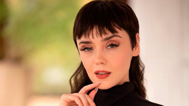 Gentle Catherine Knight - missionary video - Private Stars