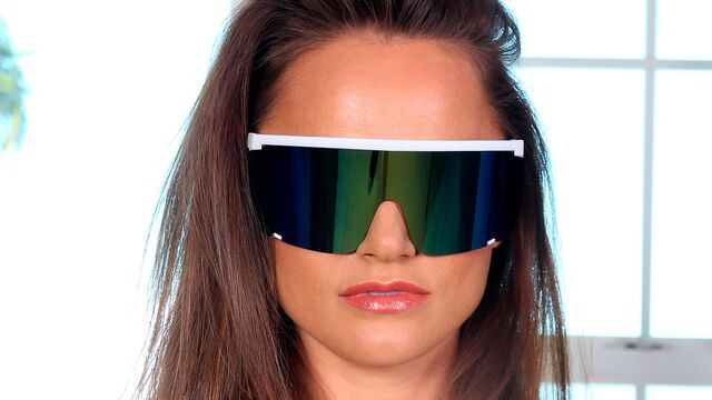 Balanceada Tori Black - morena cena - 1111 Customs