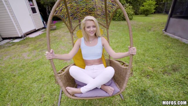 Riley Star's natural tits smut by Don't Break Me