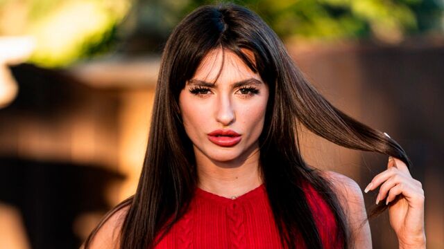 Oral trailer with vivid Mia Taylor from Erotica X