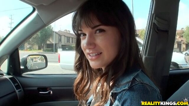 Paris Lincoln in Dicker Schwanz Sexfilm von Street BlowJobs