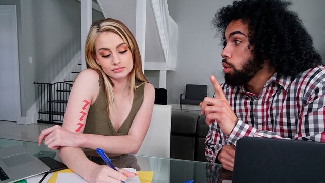 Video cowgirl con coinvolgente Kimberly Snow di BangBros 18