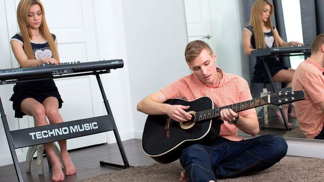 Beeindruckende Sonia's Blondine Sexfilm