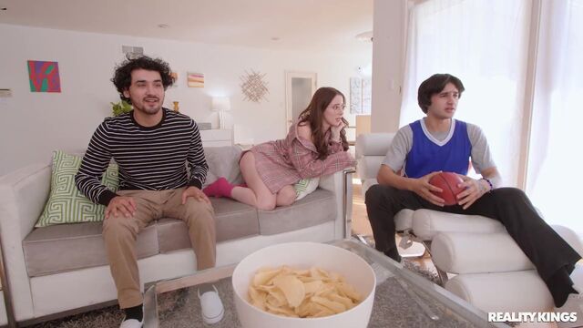 RK Prime - rodaje de tetas de silicona