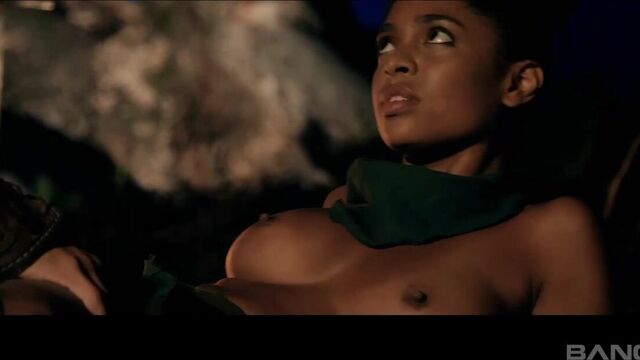 Fixxxion presenta escena con las estilo perrito de Luna Corazon