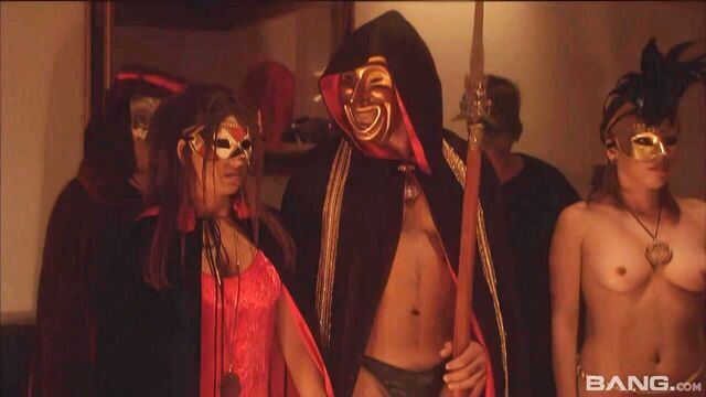 Noname का घुमावदार ट्रेलर