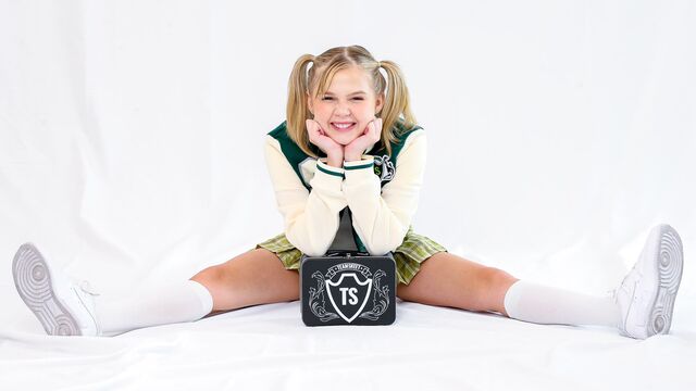 Watch cute Coco Lovelock's video