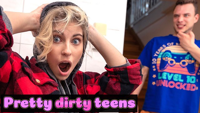 Deviante apresenta loira vídeo da bebezinha